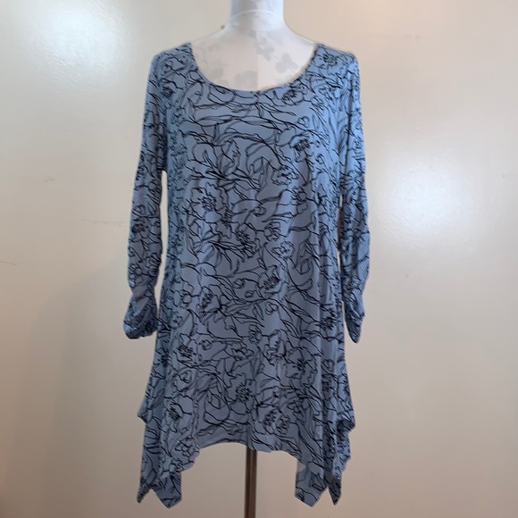 Philosophy Sharktale Pale Blue Floral Print Tunic - Picture 1 of 8